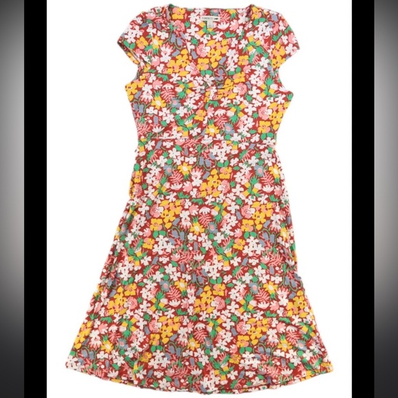 Toad & Co Rosemarie A Line Dress Red Floral Brick Garden Print
Size Medium - Picture 2 of 9